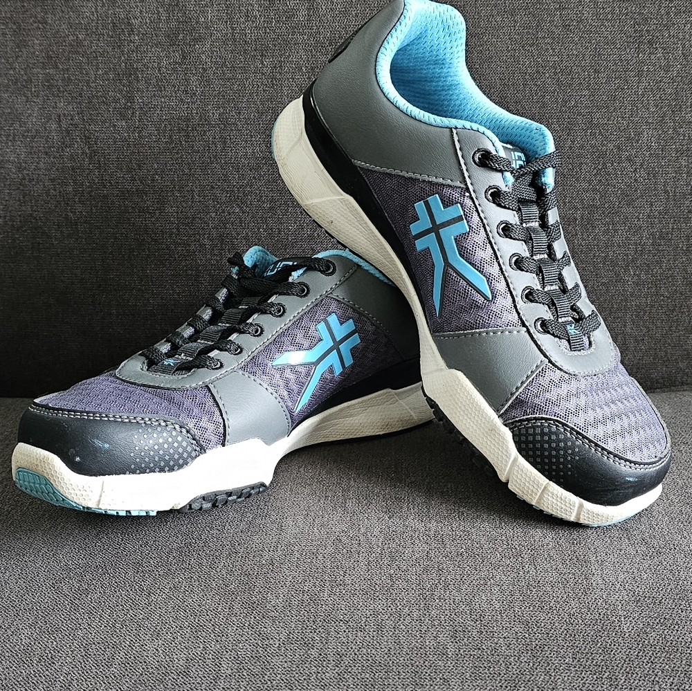 KURU Quantum Blue Sneakers